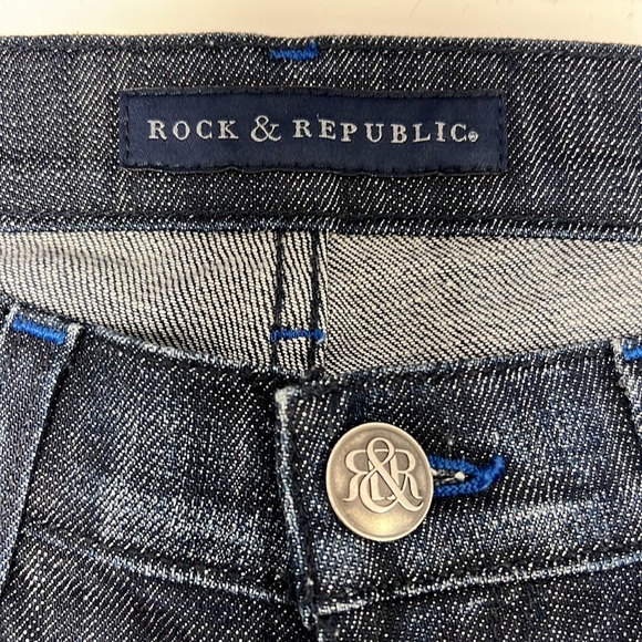 Rock & Republic Kasandra Flare Leg Jeans with Sequin Embellished Back Pockets - Picture 4 of 10